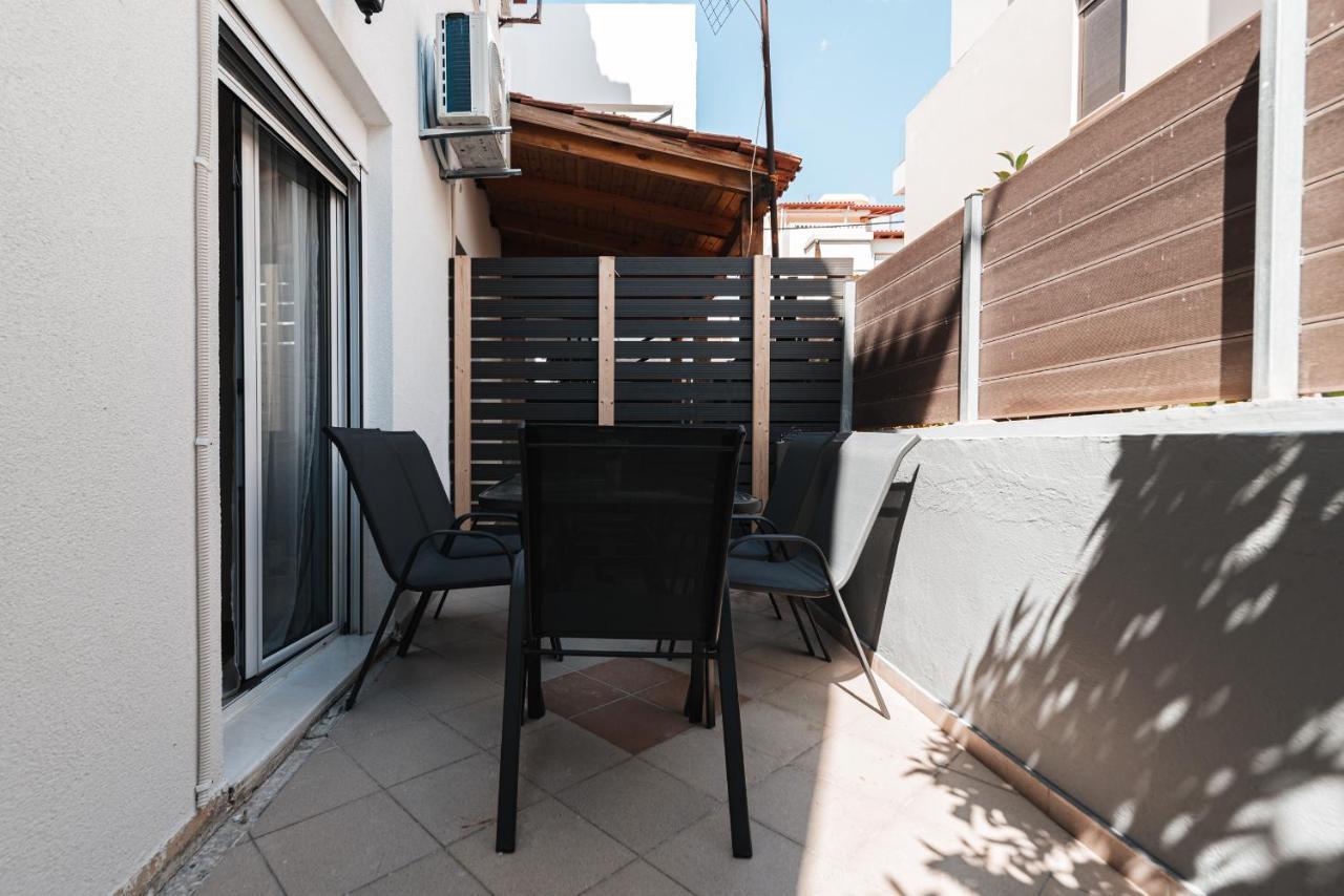 Blue Riviera Villas & Suites - Alimos 2 أثينا المظهر الخارجي الصورة